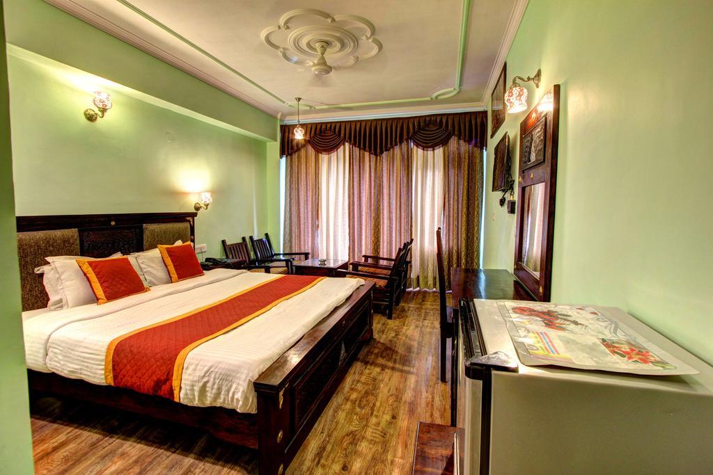 Hotel The Himachal Inn Manāli Zewnętrze zdjęcie
